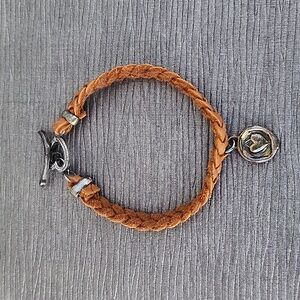 WAXING POETIC LEATHER BRACELET